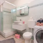 2 Bedroom Stunning Apartment In Biograd Na Moru