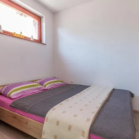 2 Bedroom In *